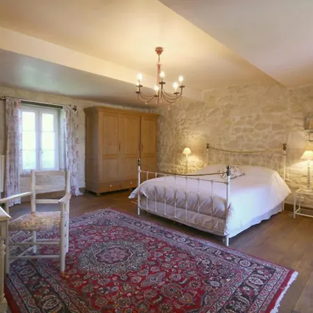 D'hôtes Spacieuse, Salle De Bain Privative Saint-Michel-de-Fronsac