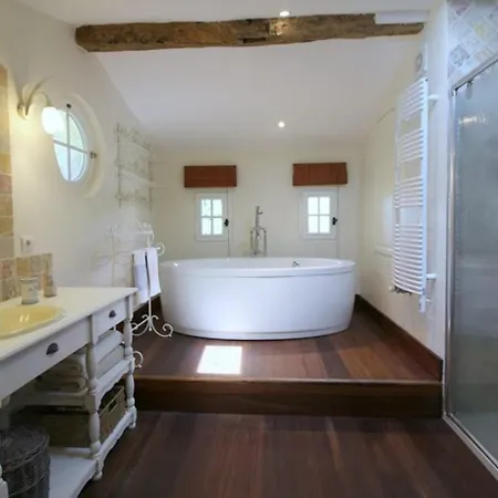 D'hotes Spacieuse, Salle De Bain Privative Bed & Breakfast *
