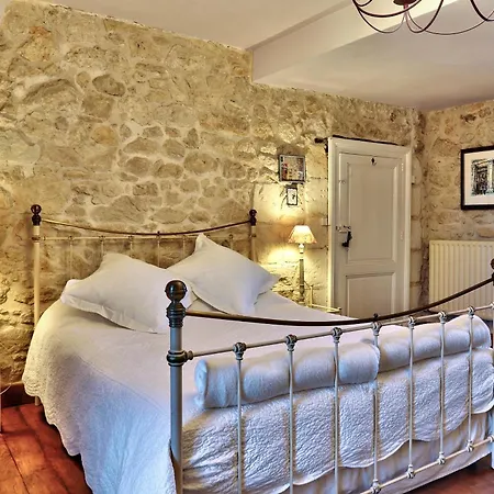 Frühstückspension D'hotes Spacieuse, Salle De Bain Privative
