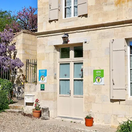D'hotes Spacieuse, Salle De Bain Privative Saint-Michel-de-Fronsac